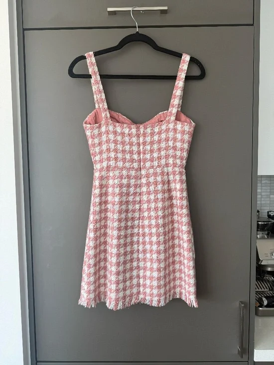 Pink Tweed Mini Dress Women’s Size S Gold Button Houndstooth (black/white avail) - Picture 7 of 13